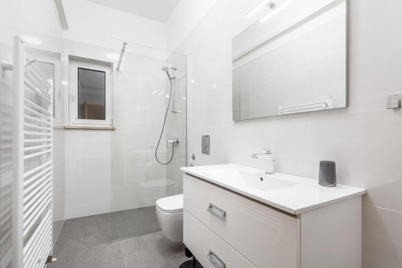 Apartments With A Parking Space Moscenicka Draga, Opatija - 7766 エクステリア 写真